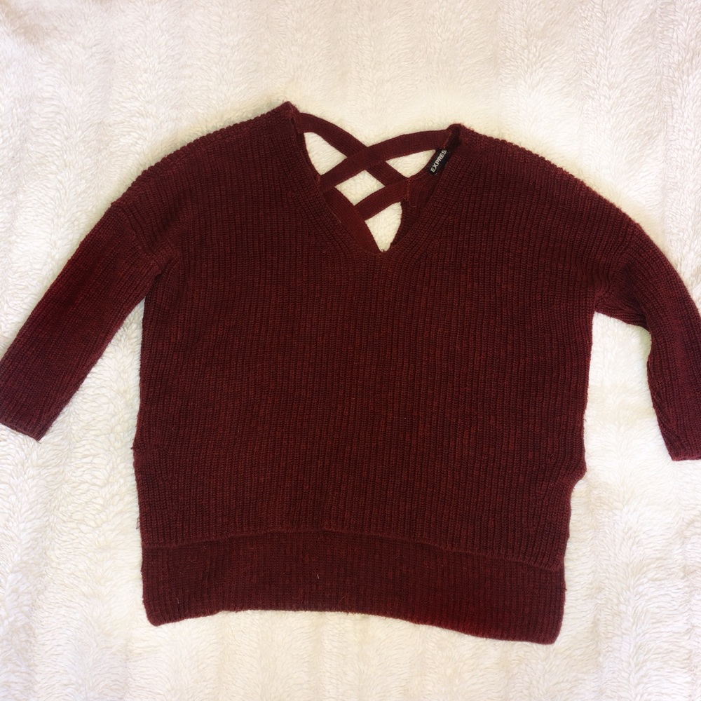 Crossback V-Neck Shaker Knit Sweater